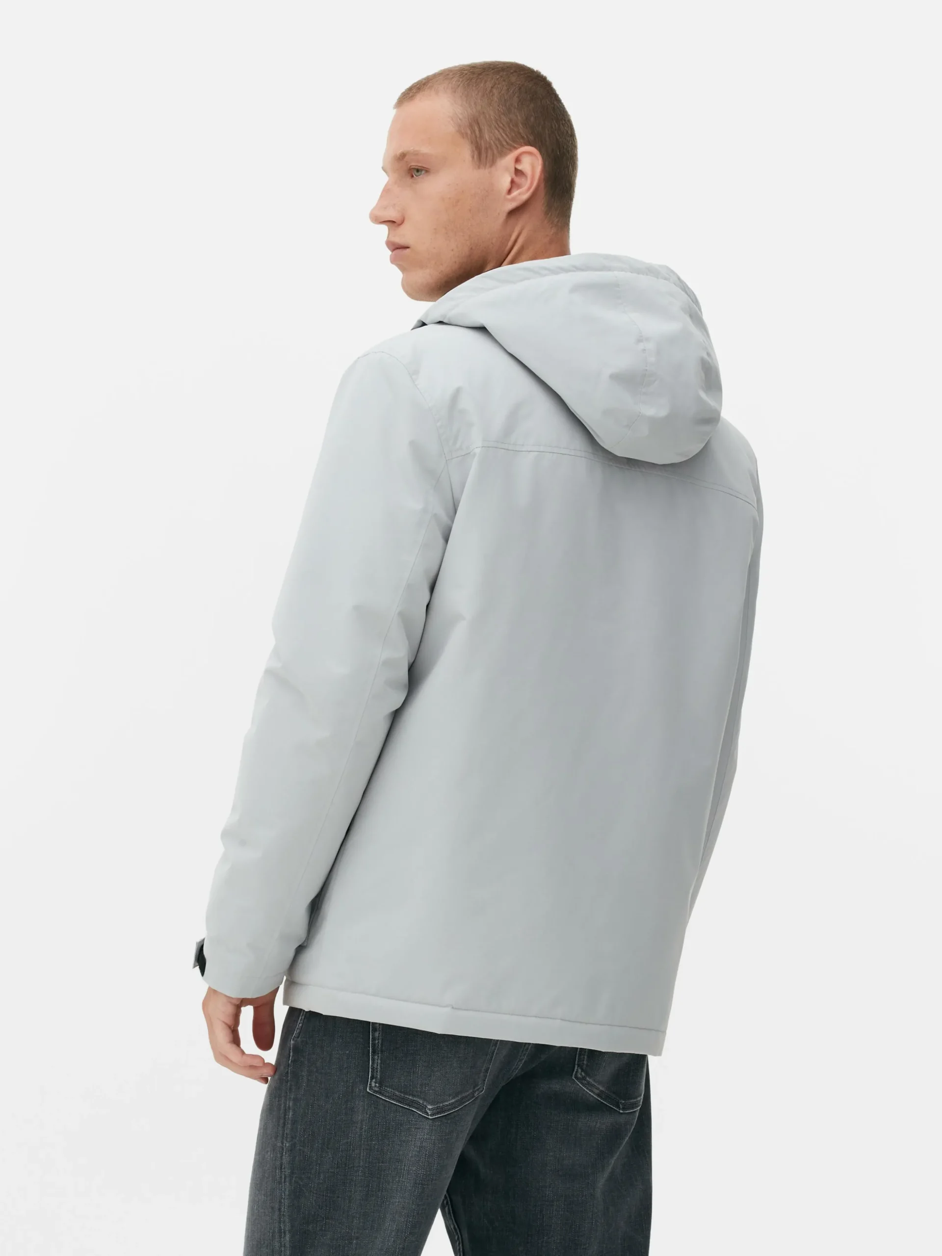 Abrigo Corto Acolchado