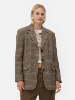 Americana Con Un Solo Botón De Rita Ora