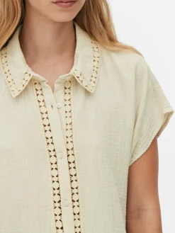 Blusa De Manga Corta Con Ribetes De Ganchillo