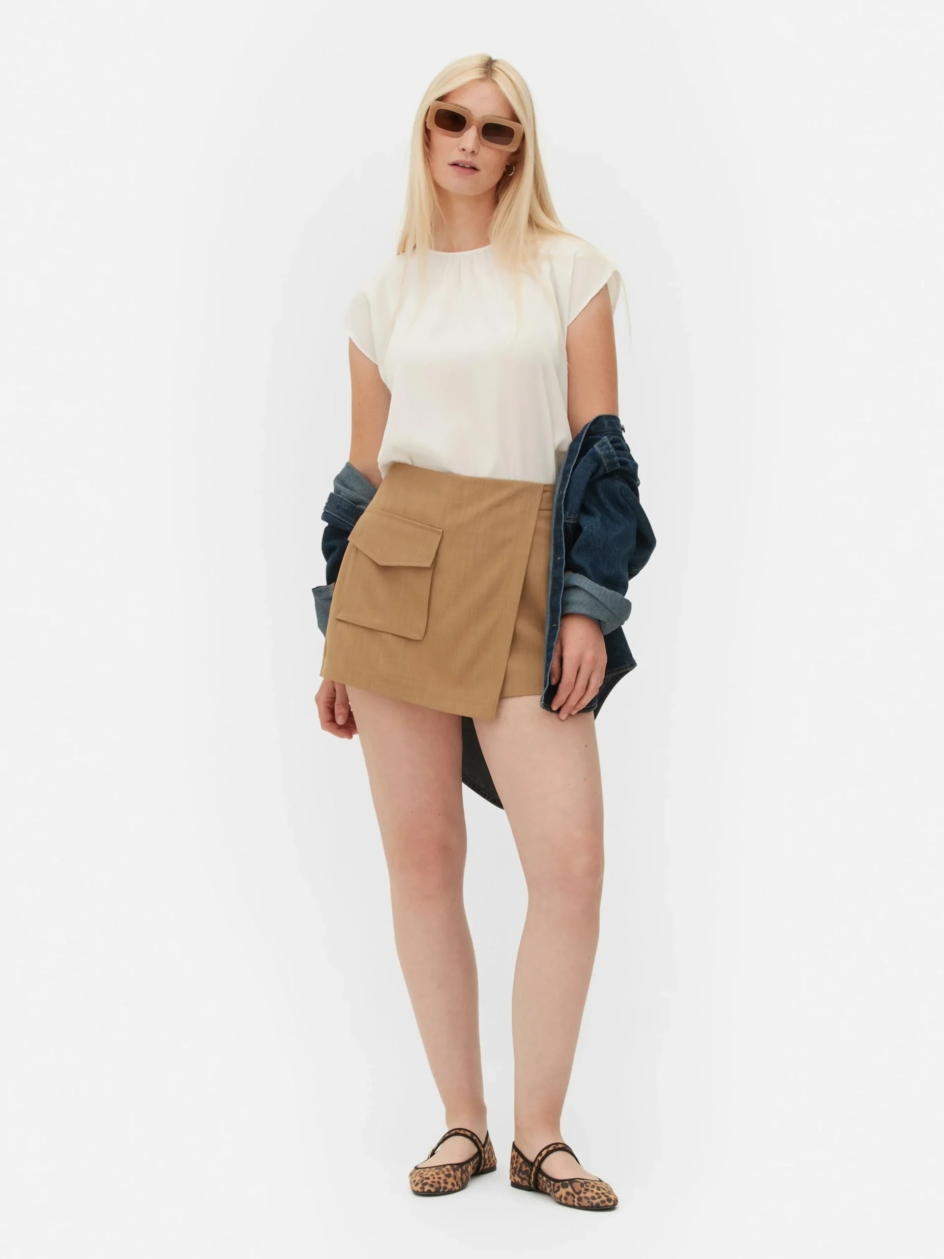 Blusa De Mangas Casquillo Con Cuello Fruncido