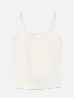 Blusa De Tirantes Con Cuello De Pico