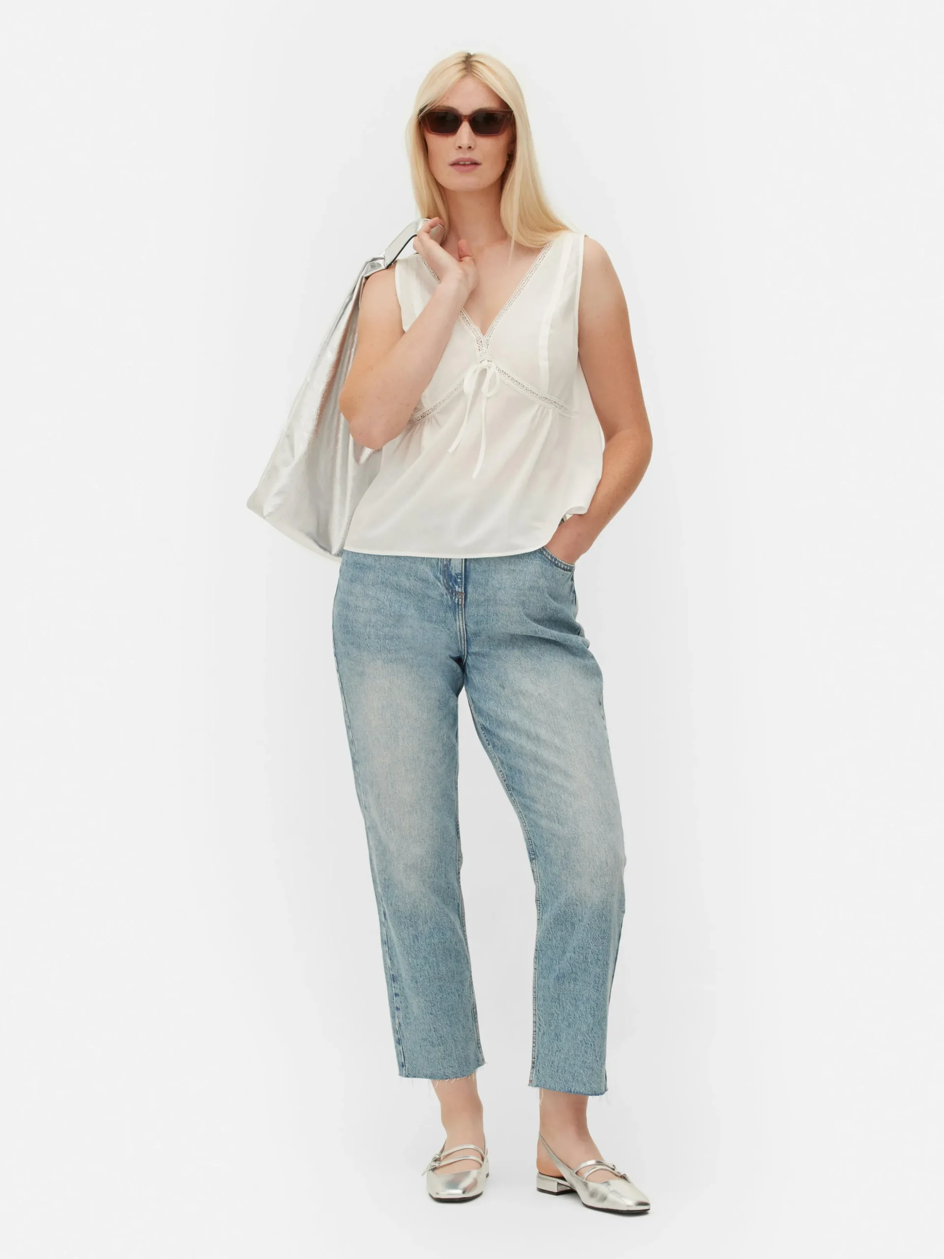 Blusa Sin Mangas Con Escote De Pico