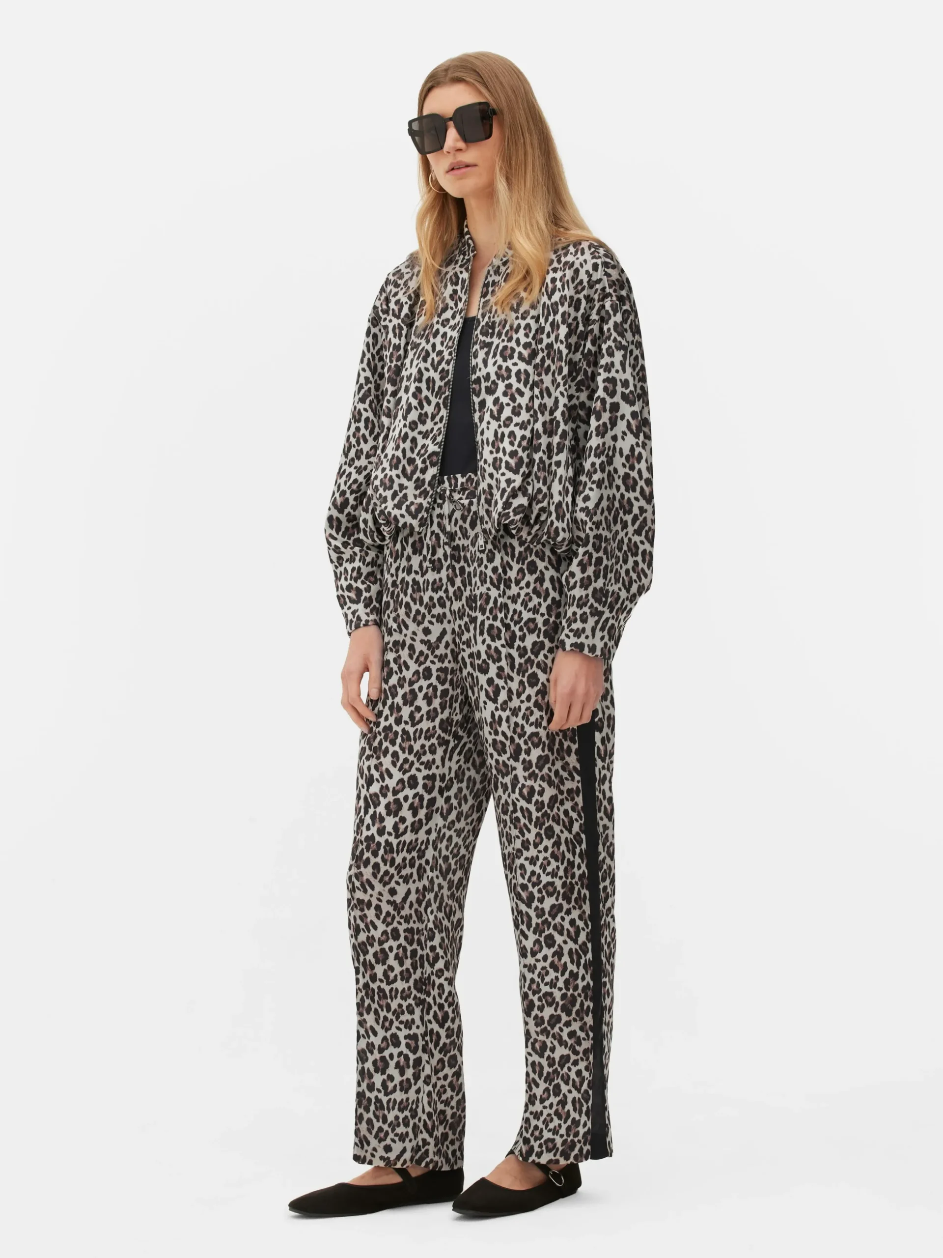 Bómber Con Estampado De Leopardo