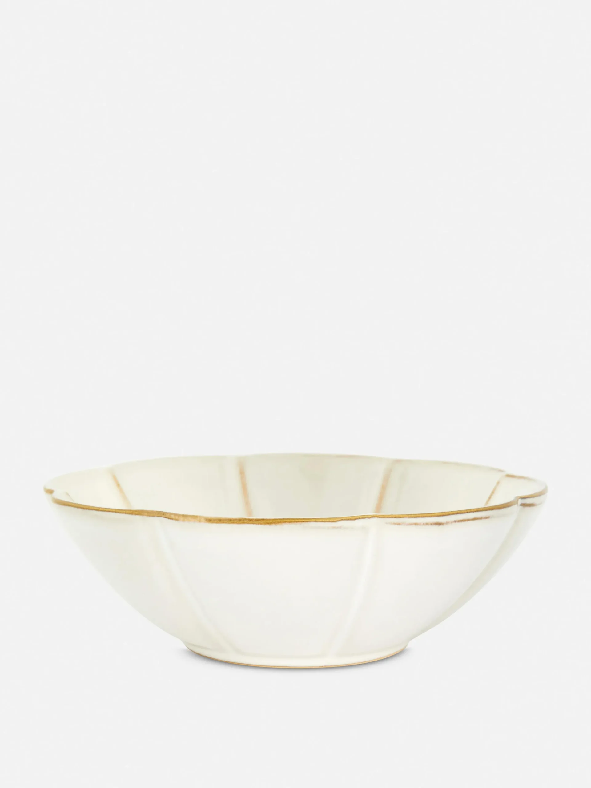 Bol De Pasta Con Adorno De Pétalos