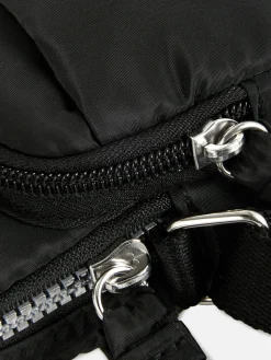 Bolso Para Teléfono Con Detalle De Inicial