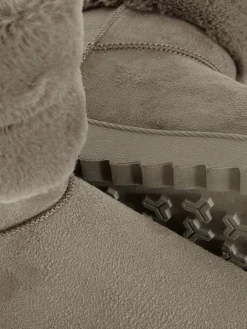 Botas Con Forro De Pelo Sintético