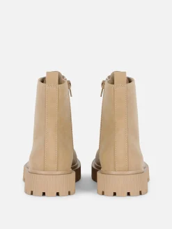 Botas De Antelina Con Cordones