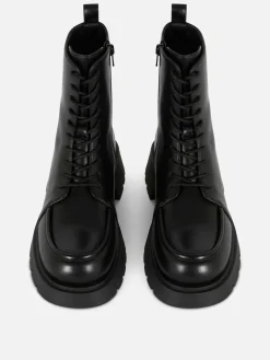 Botines Ribeteados Con Cordones