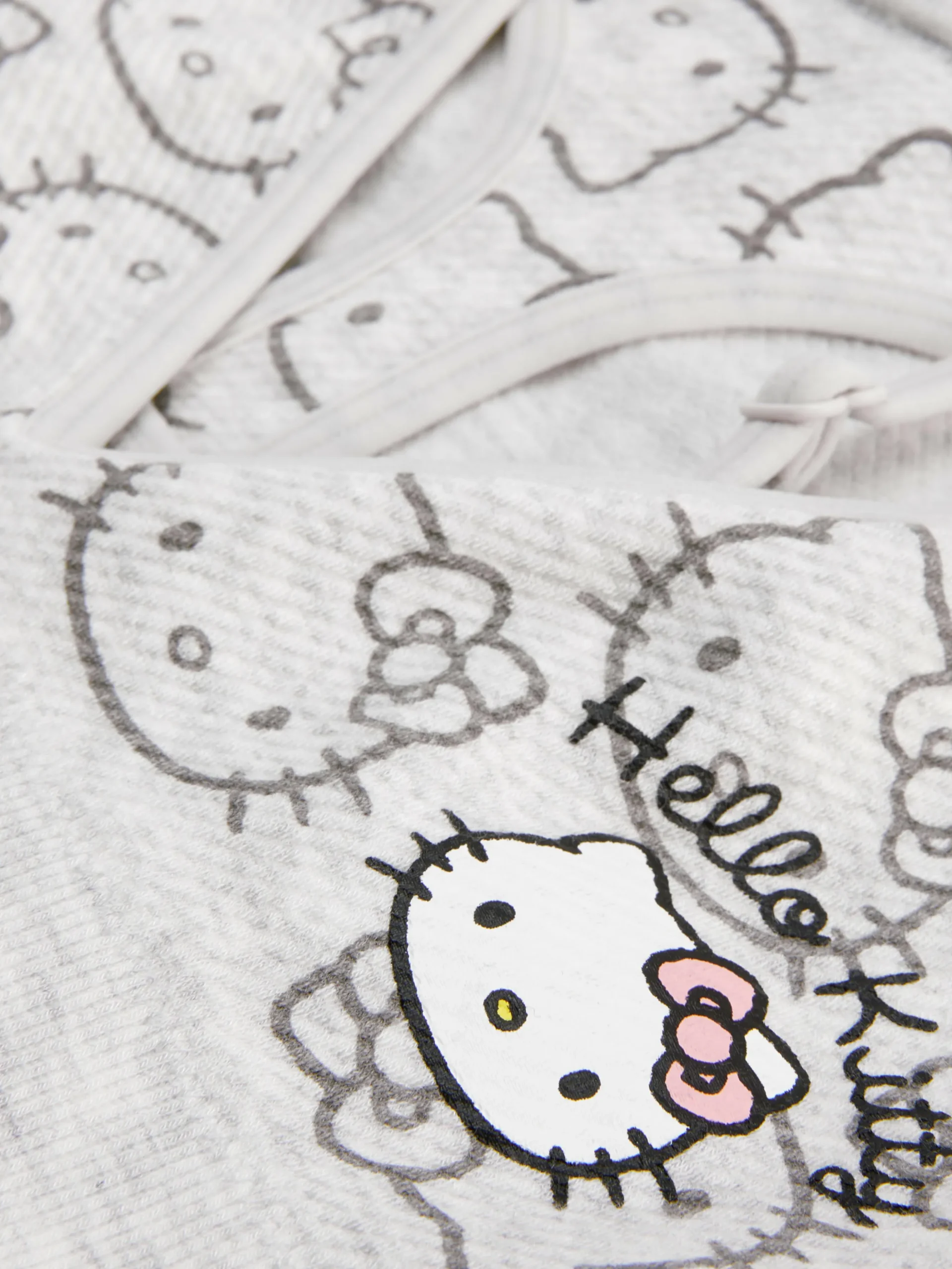 Bralette Y Tanga Sin Costuras De Hello Kitty