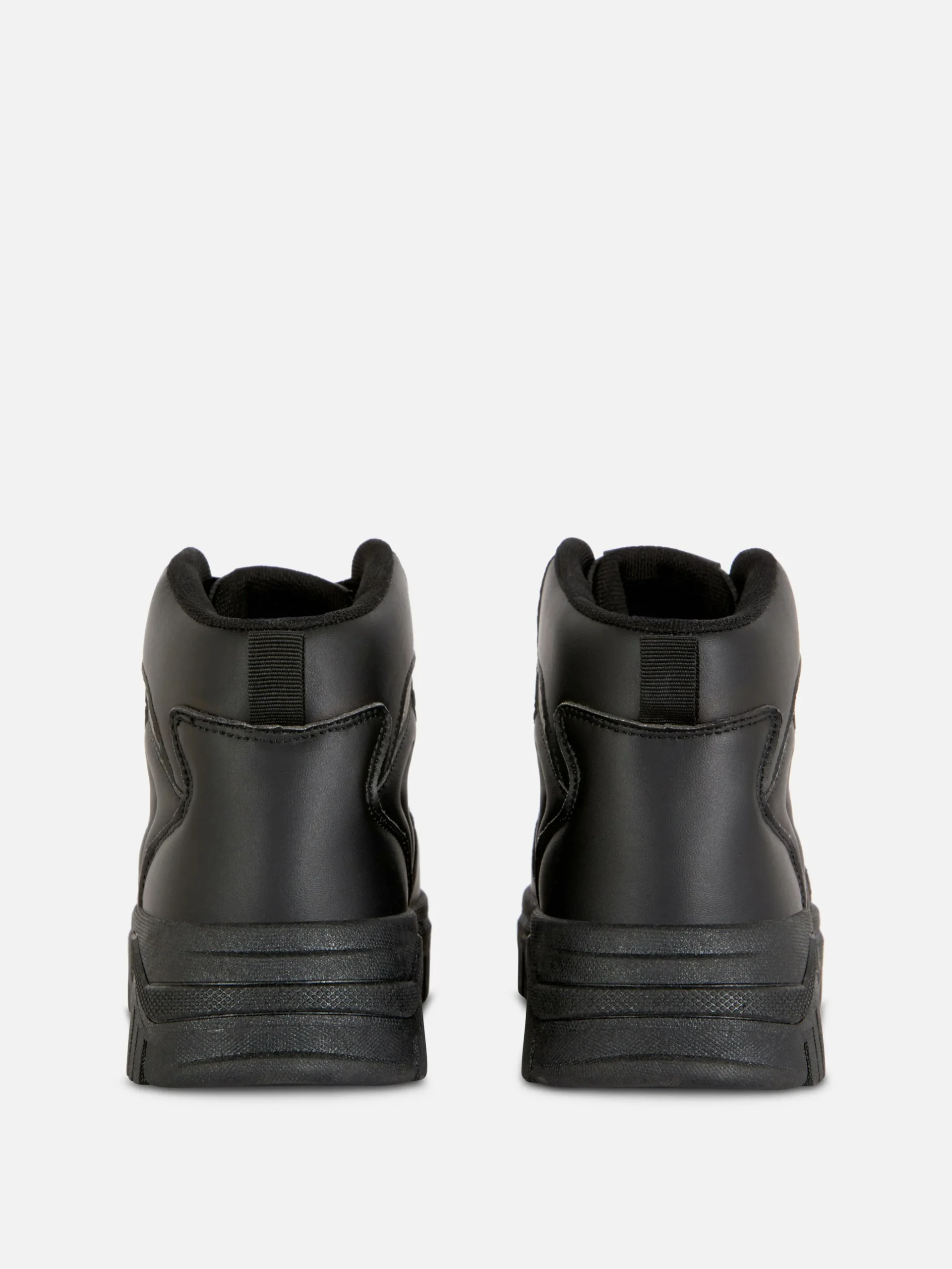 Calzado Deportivo De Caña Alta Con Suela Gruesa