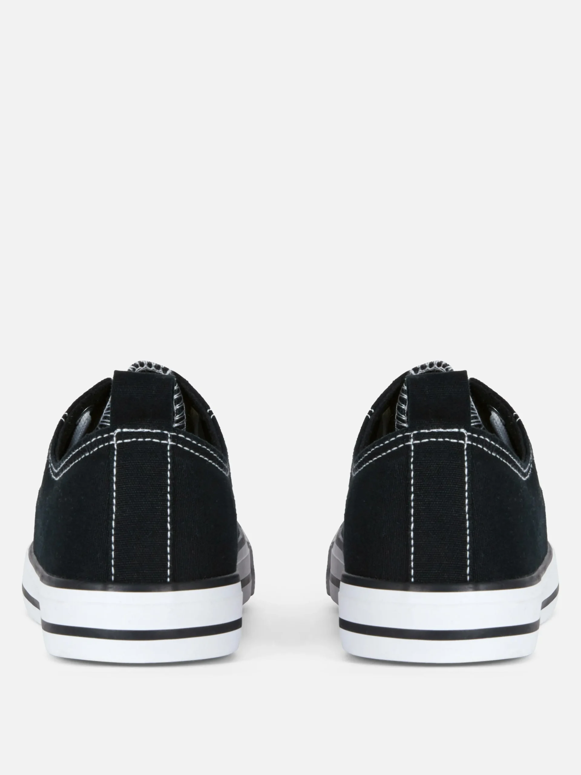 Calzado Deportivo De Lona De Caña Baja Clásicas