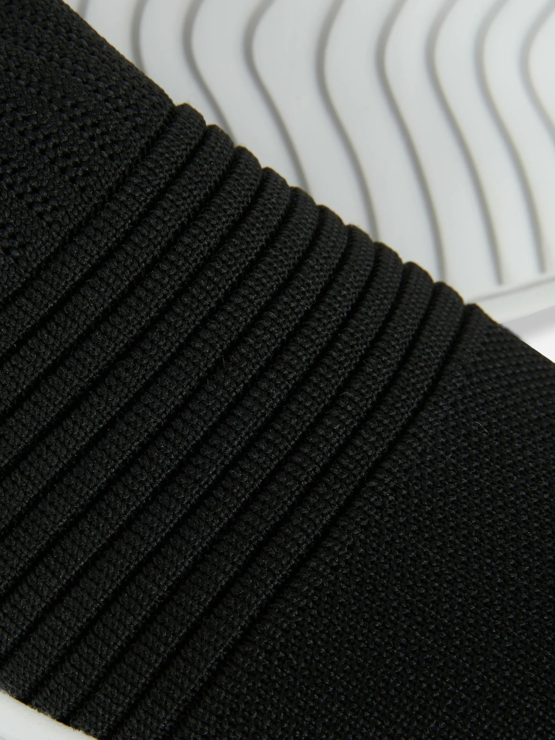 Calzado Deportivo De Punto Con Ribete