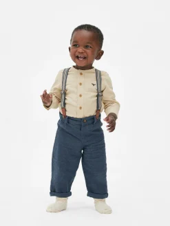 Camisa De Botones Y Pantalones Con Tirantes