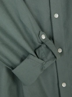 Camisa De Mangas Enrolladas Con Botones