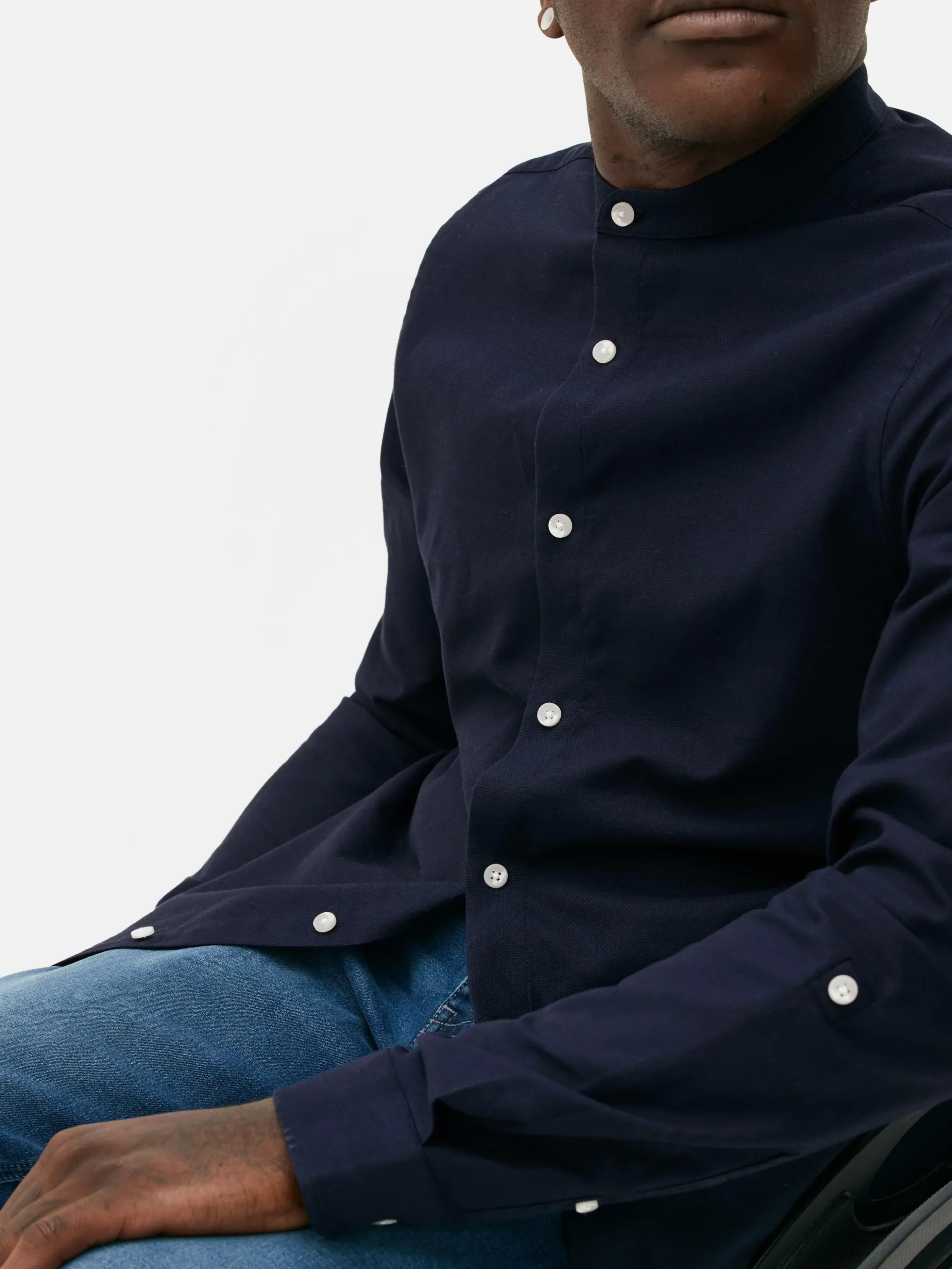 Camisa De Mangas Enrolladas Con Botones