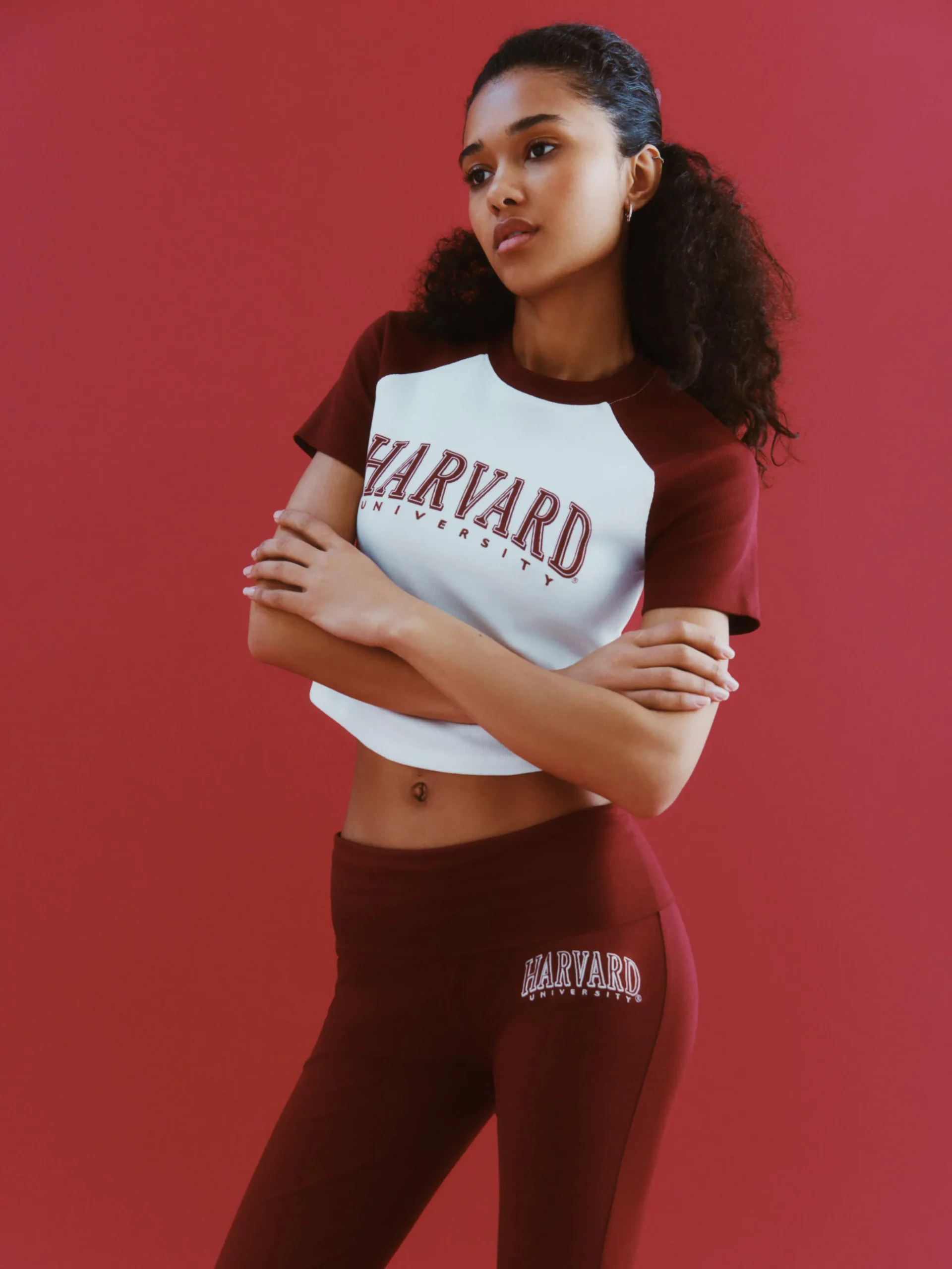 Camiseta Corta De Harvard Estilo Raglán