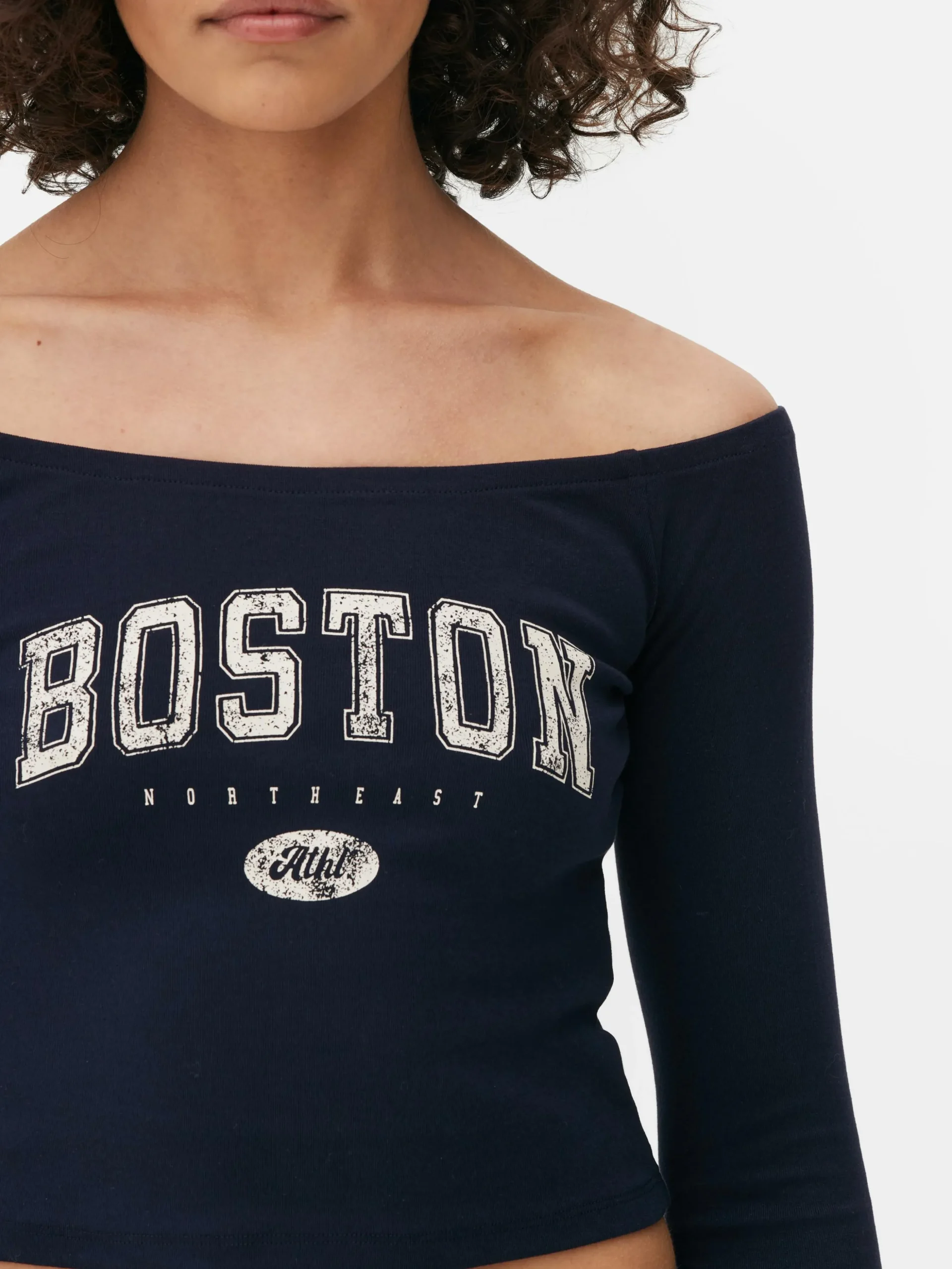 Camiseta Corta De Manga Larga Con Cuello Barco