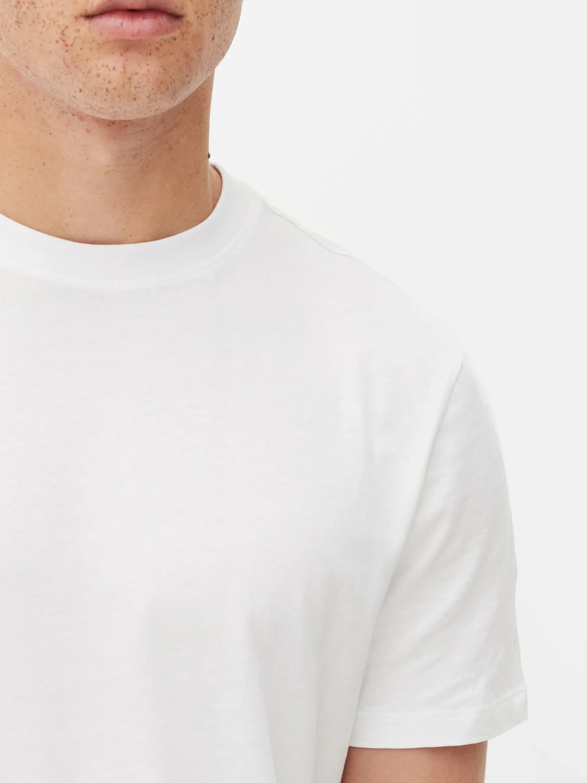 Camiseta De Cuello Redondo Y Corte Recto