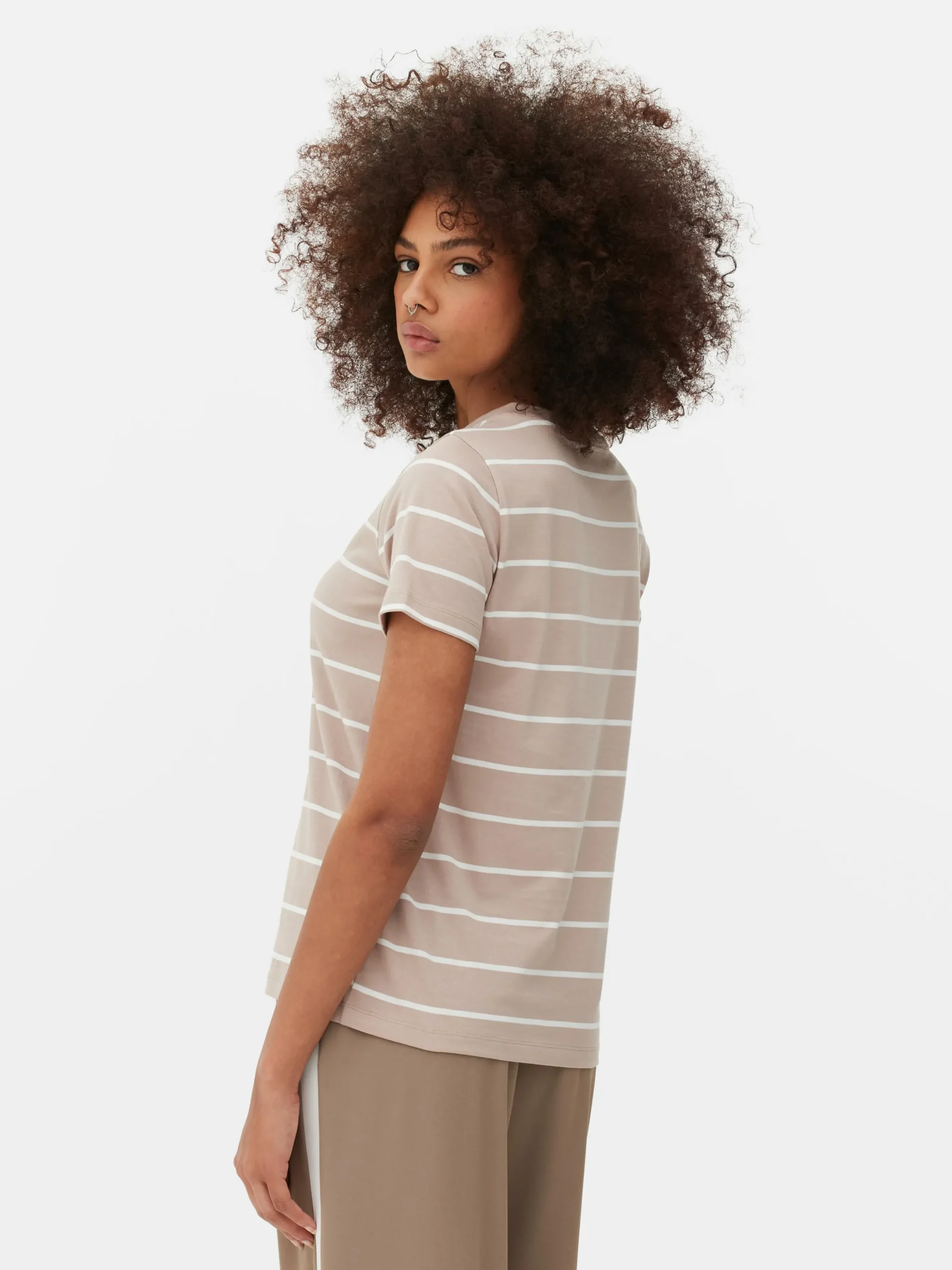 Camiseta De Cuello Redondo A Rayas