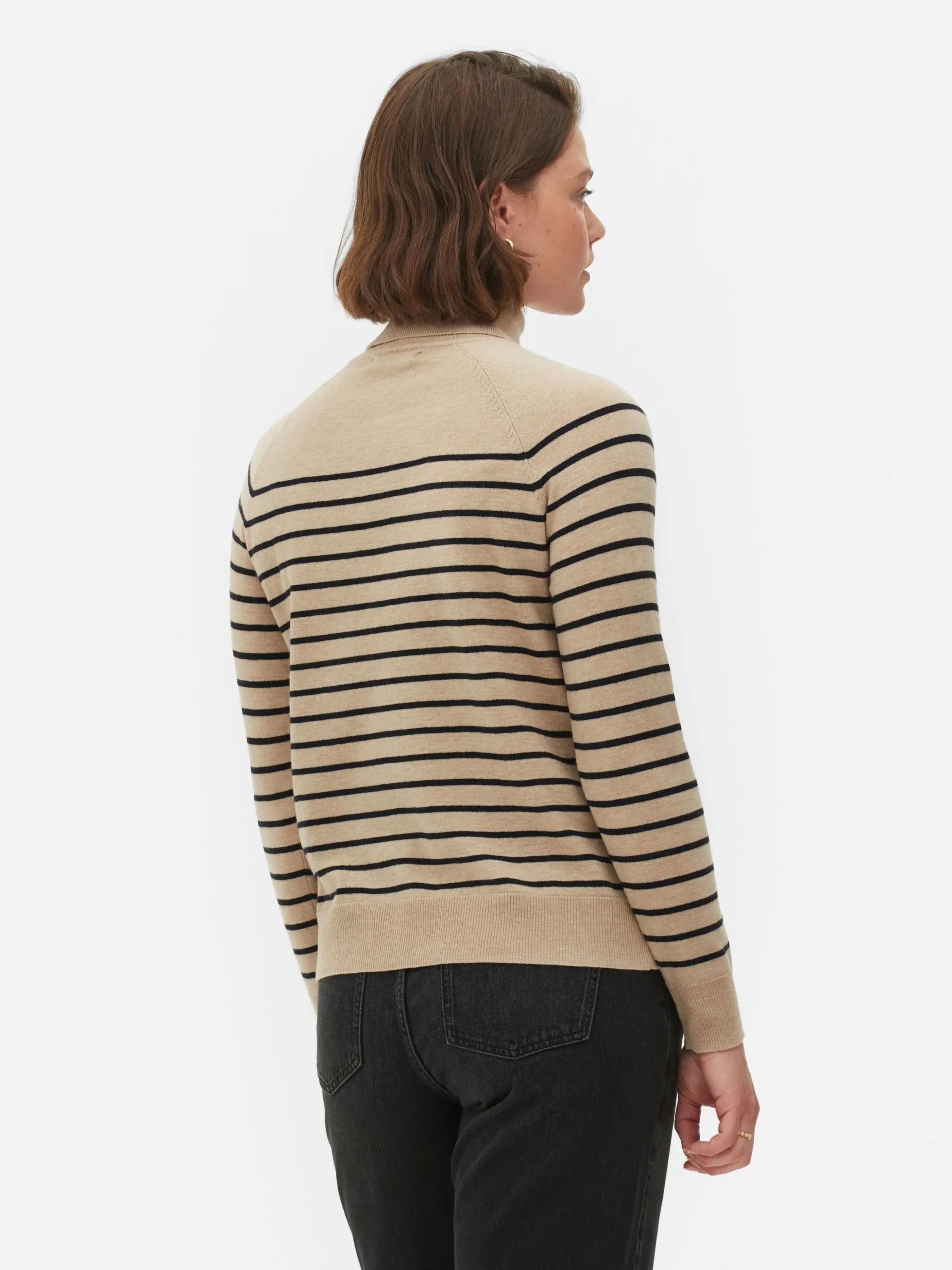 Camiseta De Manga Larga Con Cuello Vuelto