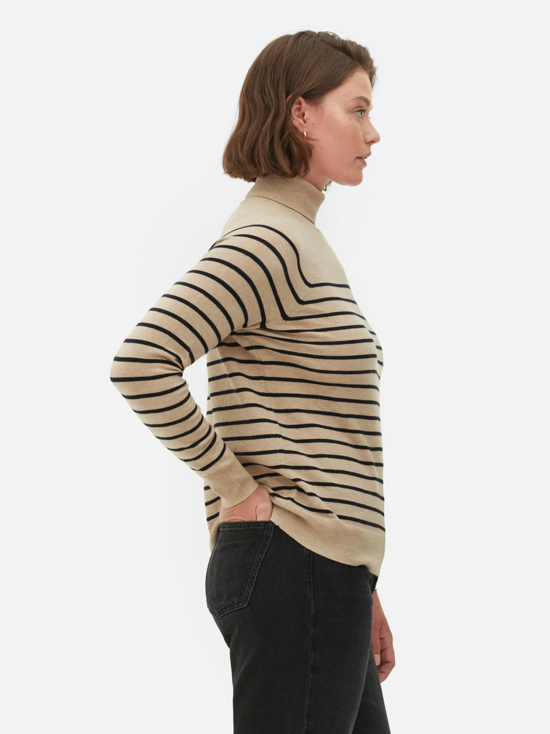 Camiseta De Manga Larga Con Cuello Vuelto