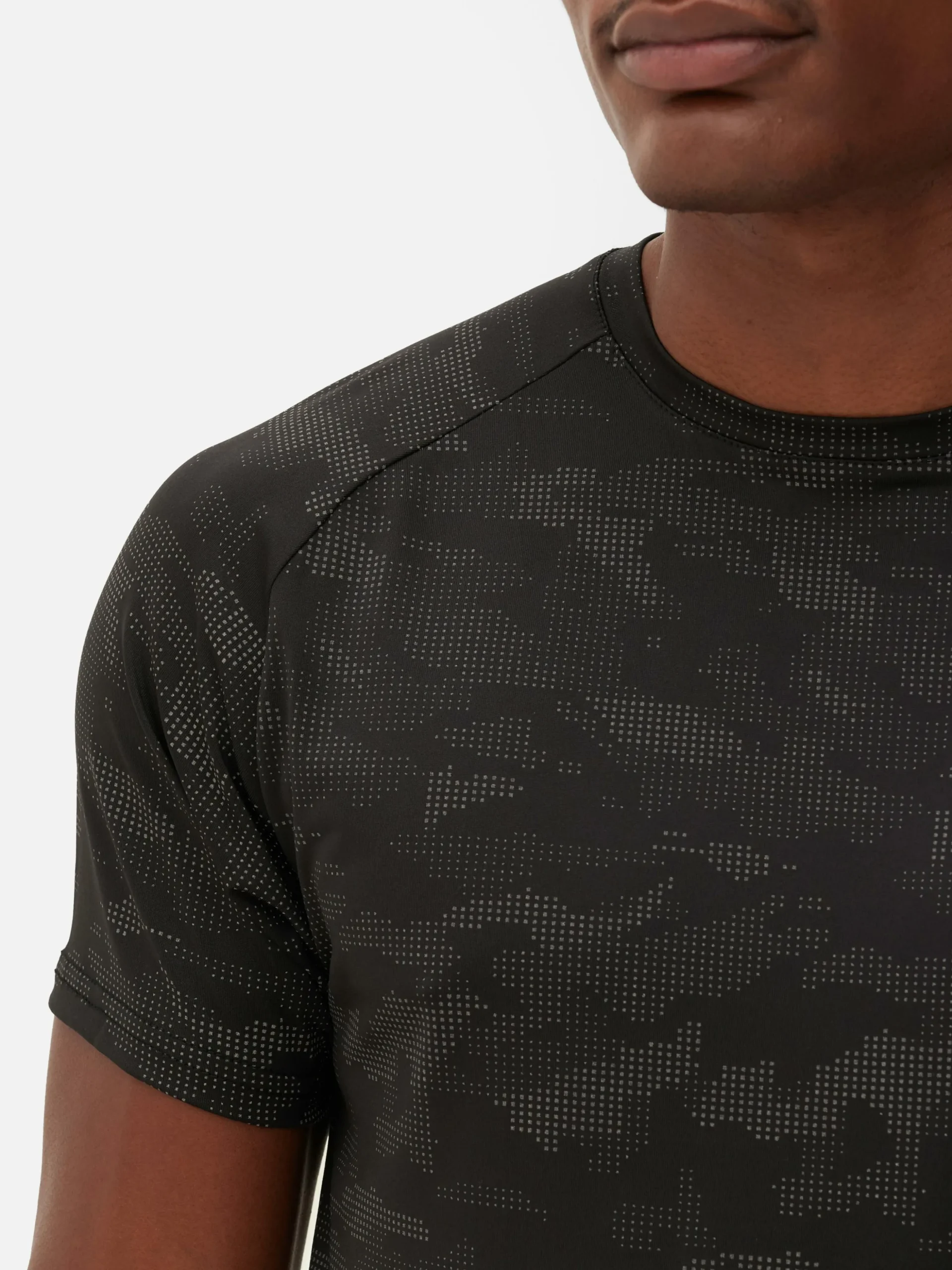 Camiseta Deportiva De Cuello Redondo