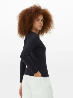 Camiseta Elástica De Manga Larga Con Cuello Redondo