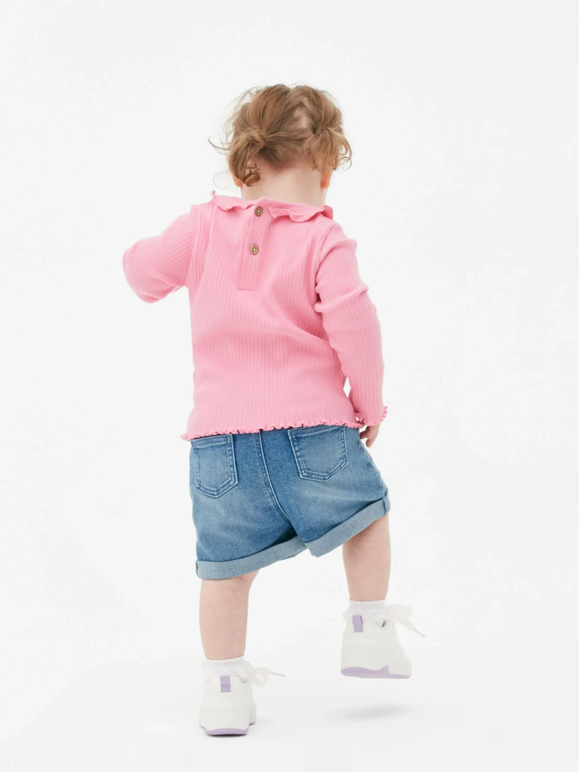 Camiseta Estampada Con Bajo Rizado