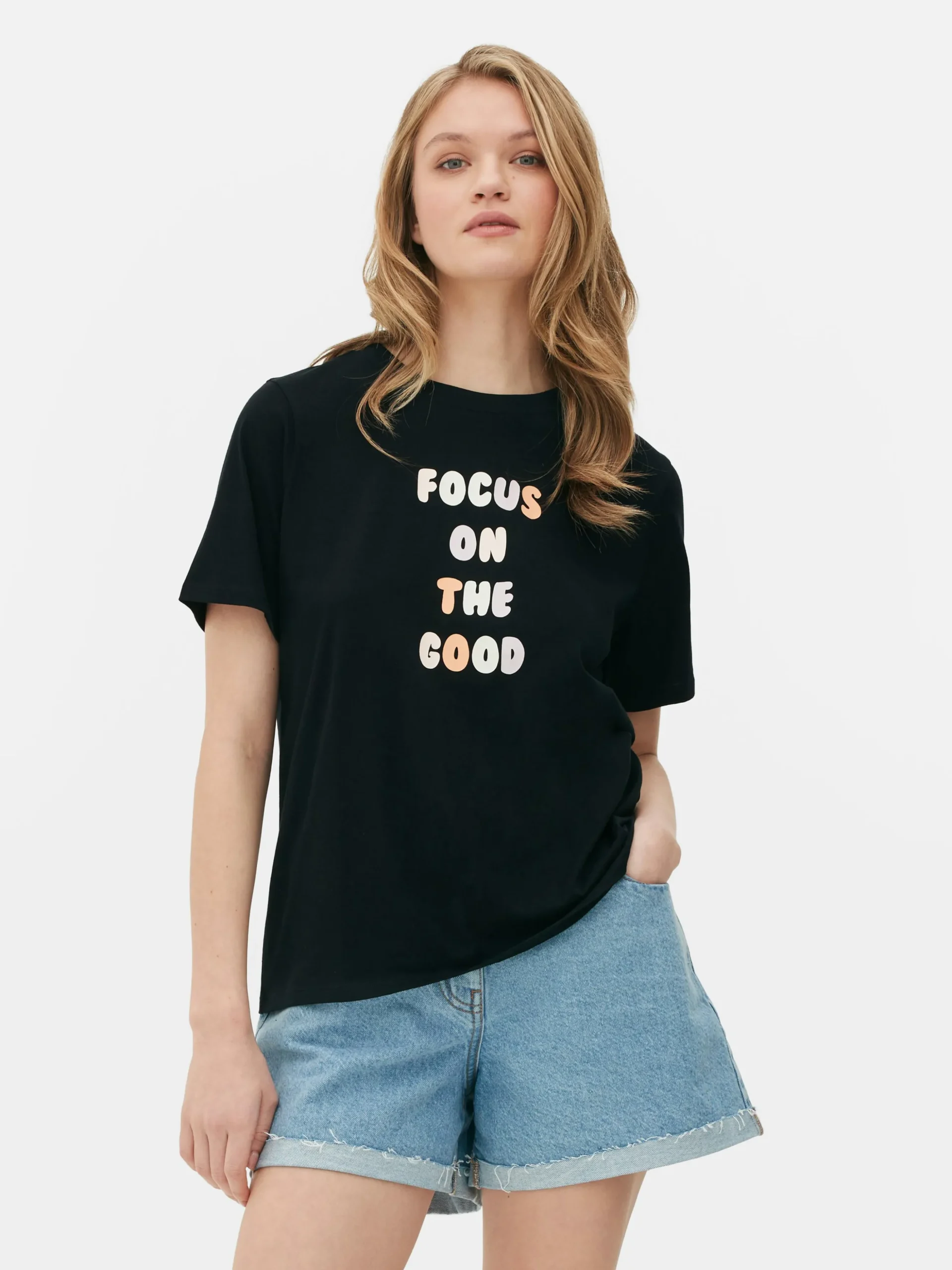 Camiseta Gráfica De Corte Recto