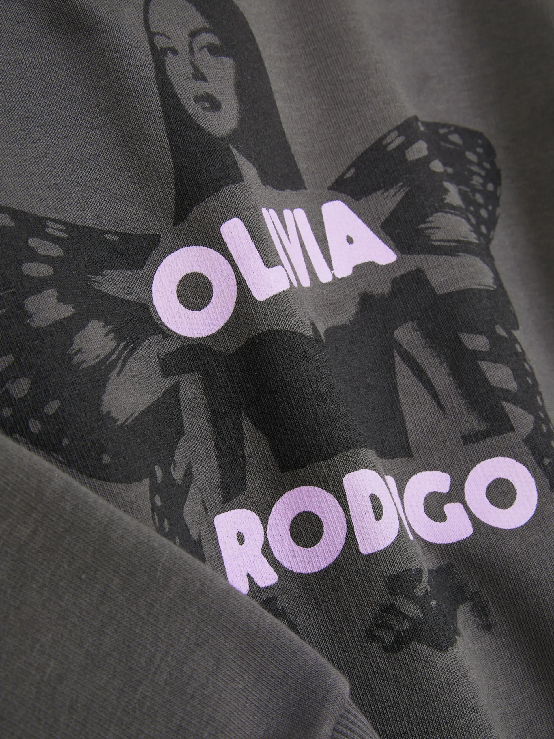 Camiseta Gráfica De Olivia Rodrigo
