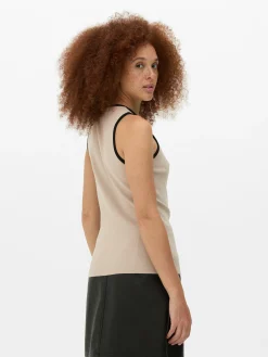 Camiseta Larga Sin Mangas De Cuello Redondo