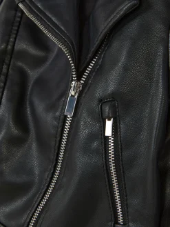 Cazadora Motera De Cuero Sintético