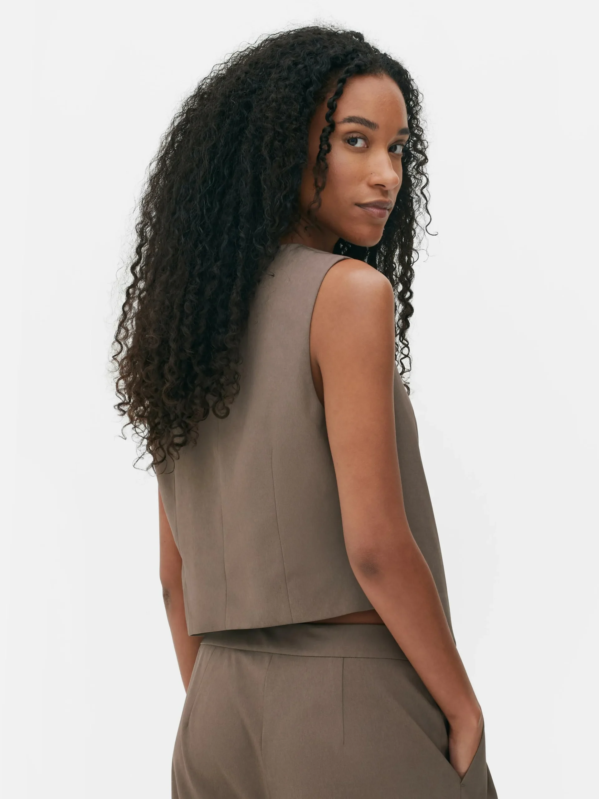 Chaleco Con Cierre Asimétrico De Botones