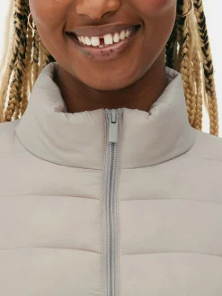 Chaqueta Acolchada Con Cuello Chimenea