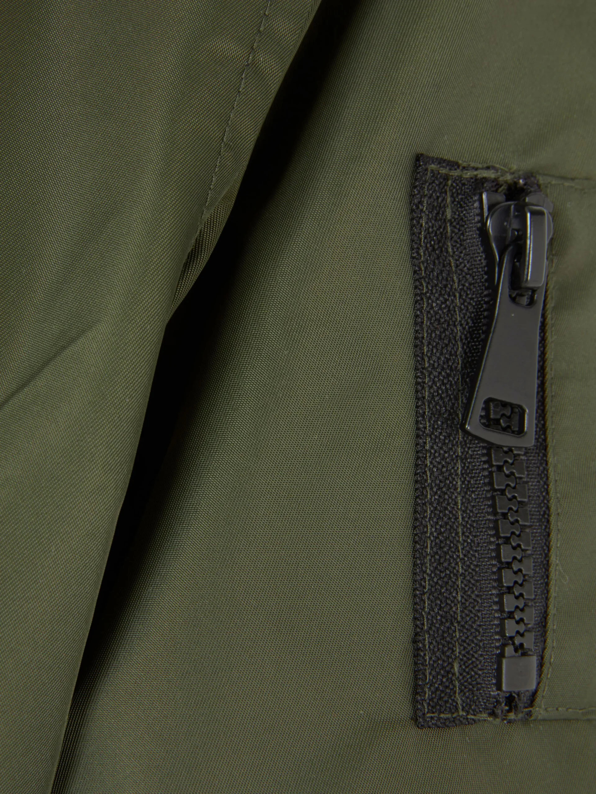 Chaqueta Bómber Con Cremallera