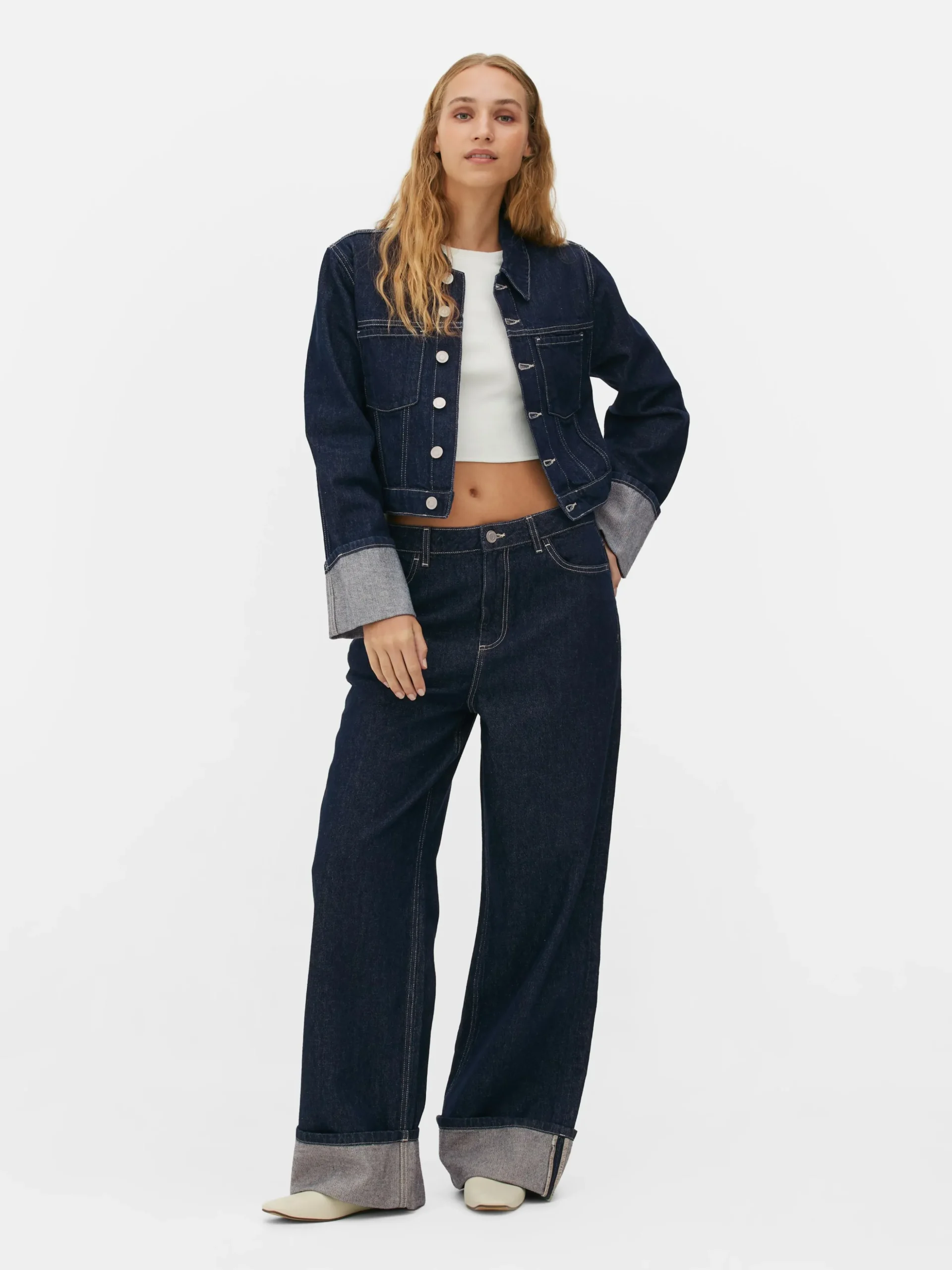 Chaqueta Vaquera Con Paneles Y Puños Vueltos