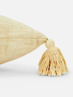 Cojín Texturizado Con Borlas