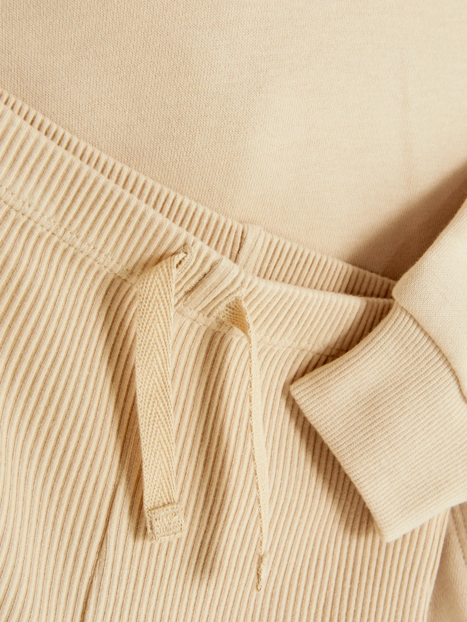 Conjunto De Sudadera Con Capucha Y Leggings A Juego