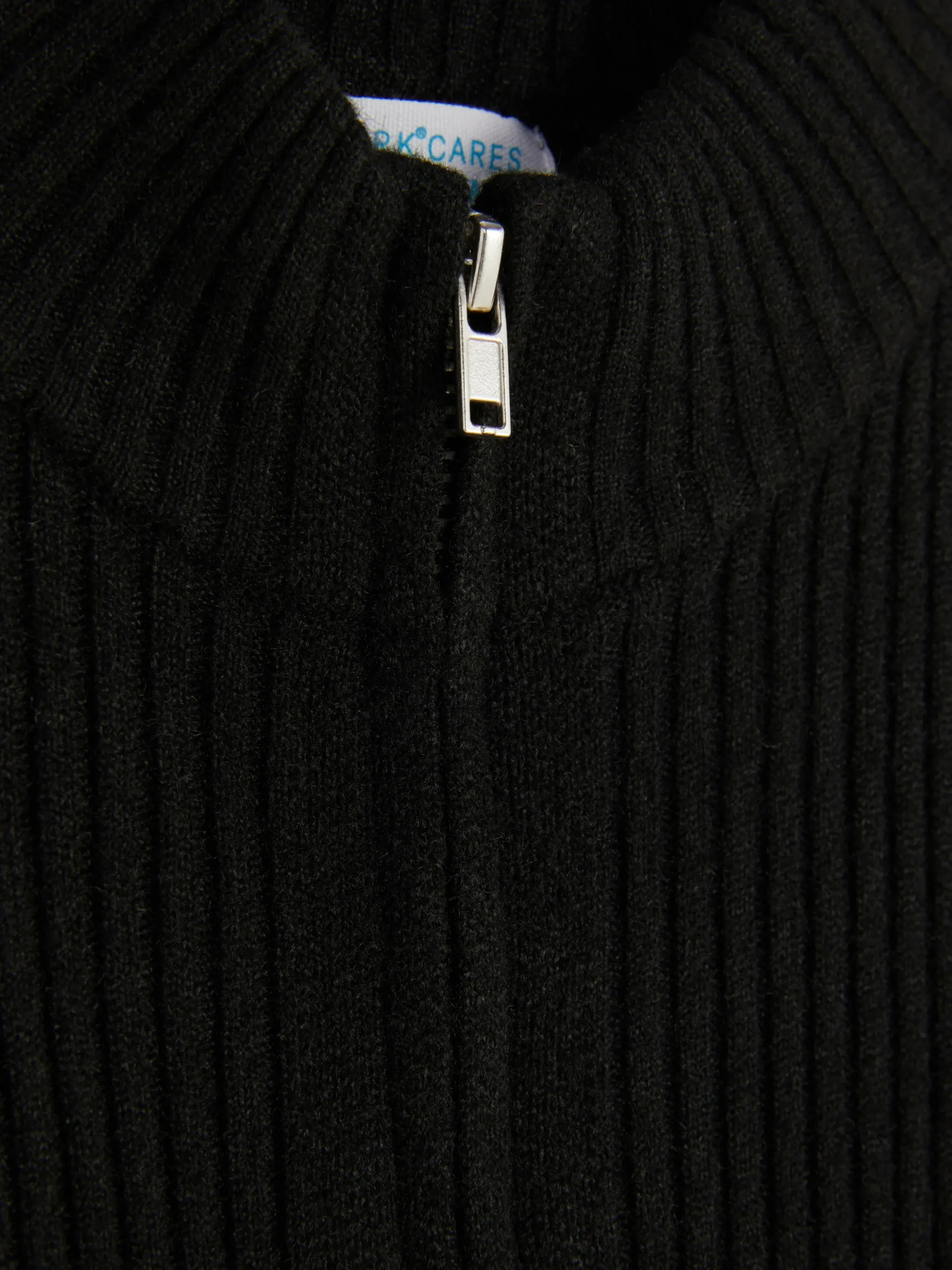 Cárdigan Acanalado Con Cremallera