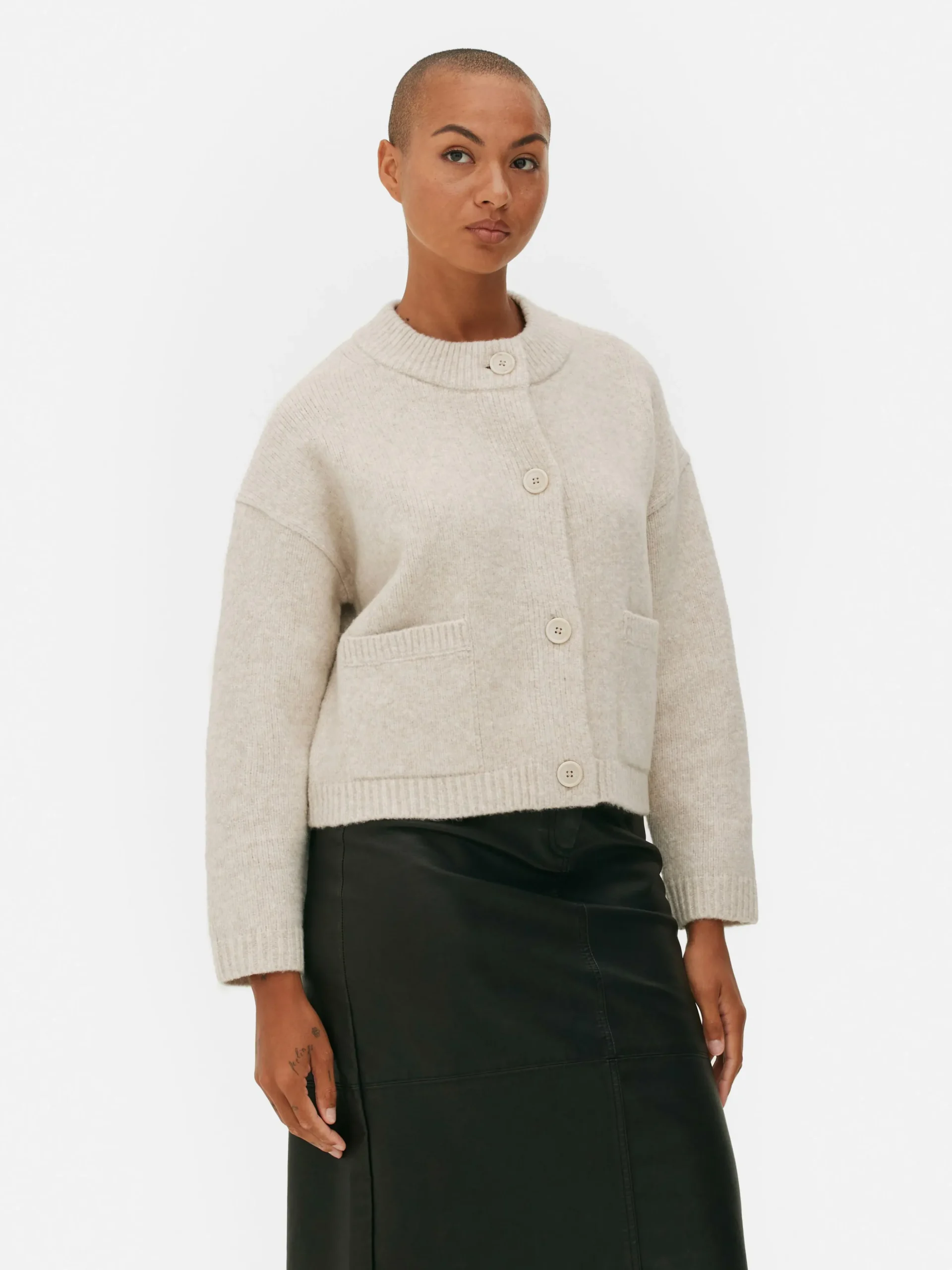 Cárdigan Holgado Con Botones Delanteros