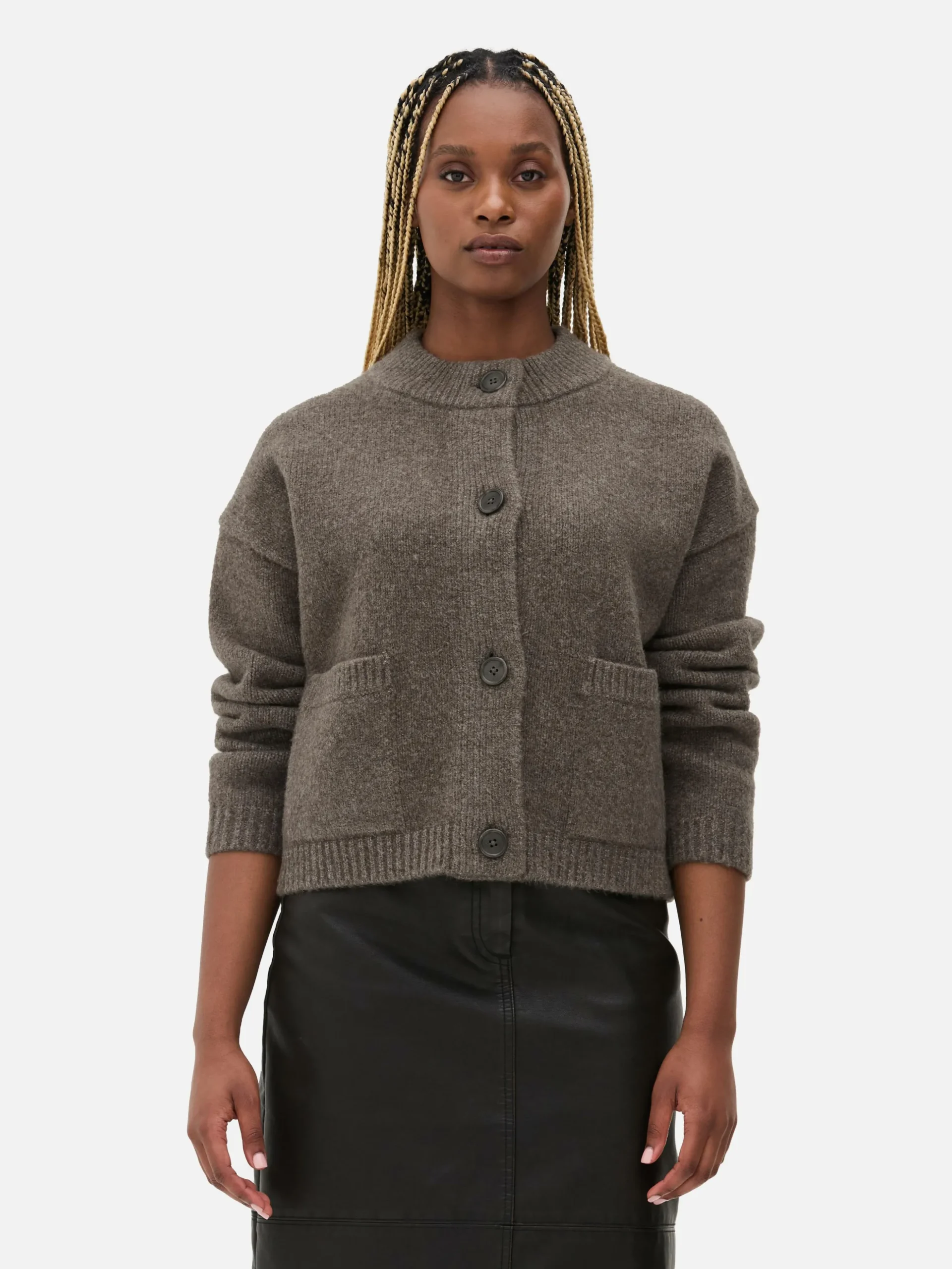 Cárdigan Holgado Con Botones Delanteros