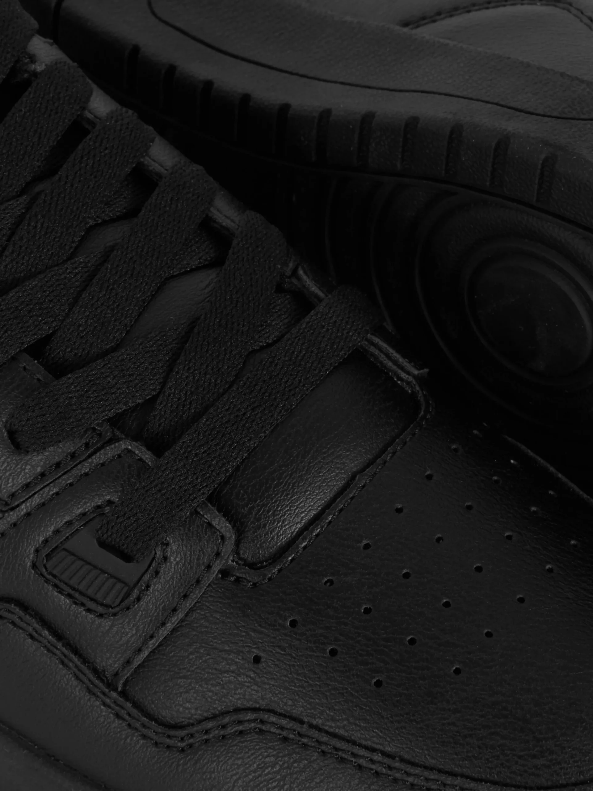 Deportivas De Caña Baja Con Cordones