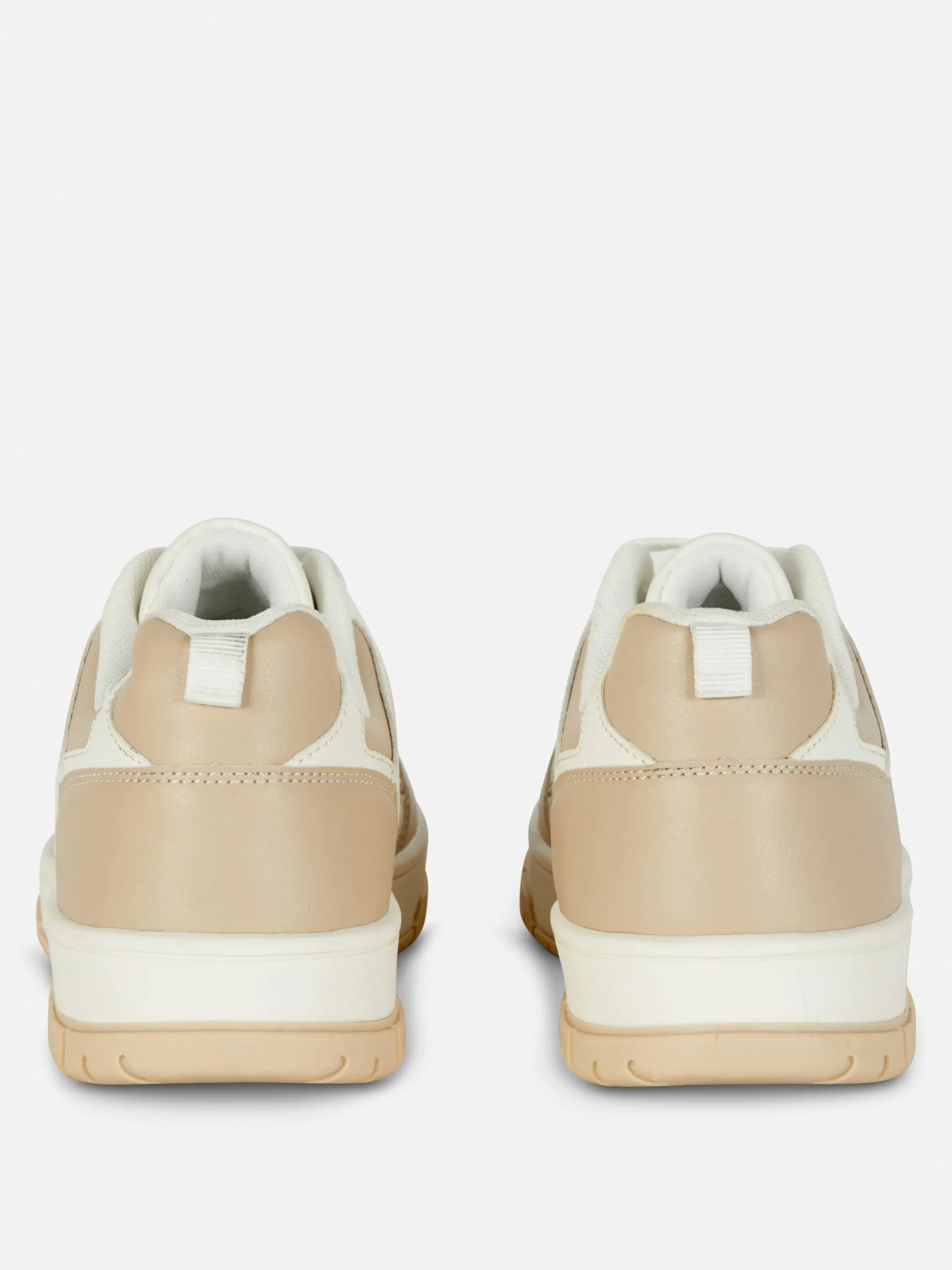 Deportivas De Caña Baja Con Paneles