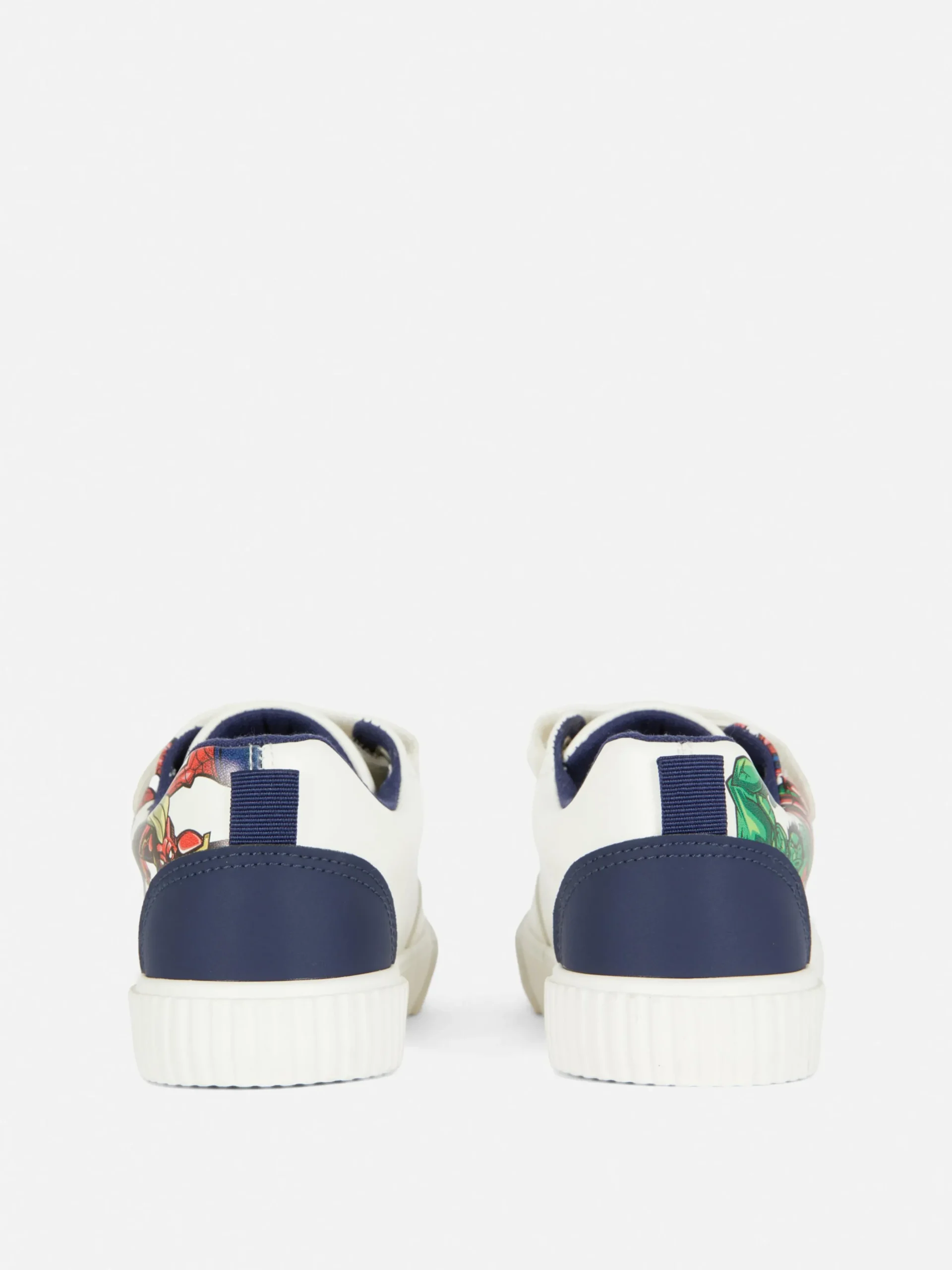 Deportivas De Caña Baja De Los Vengadores De Marvel