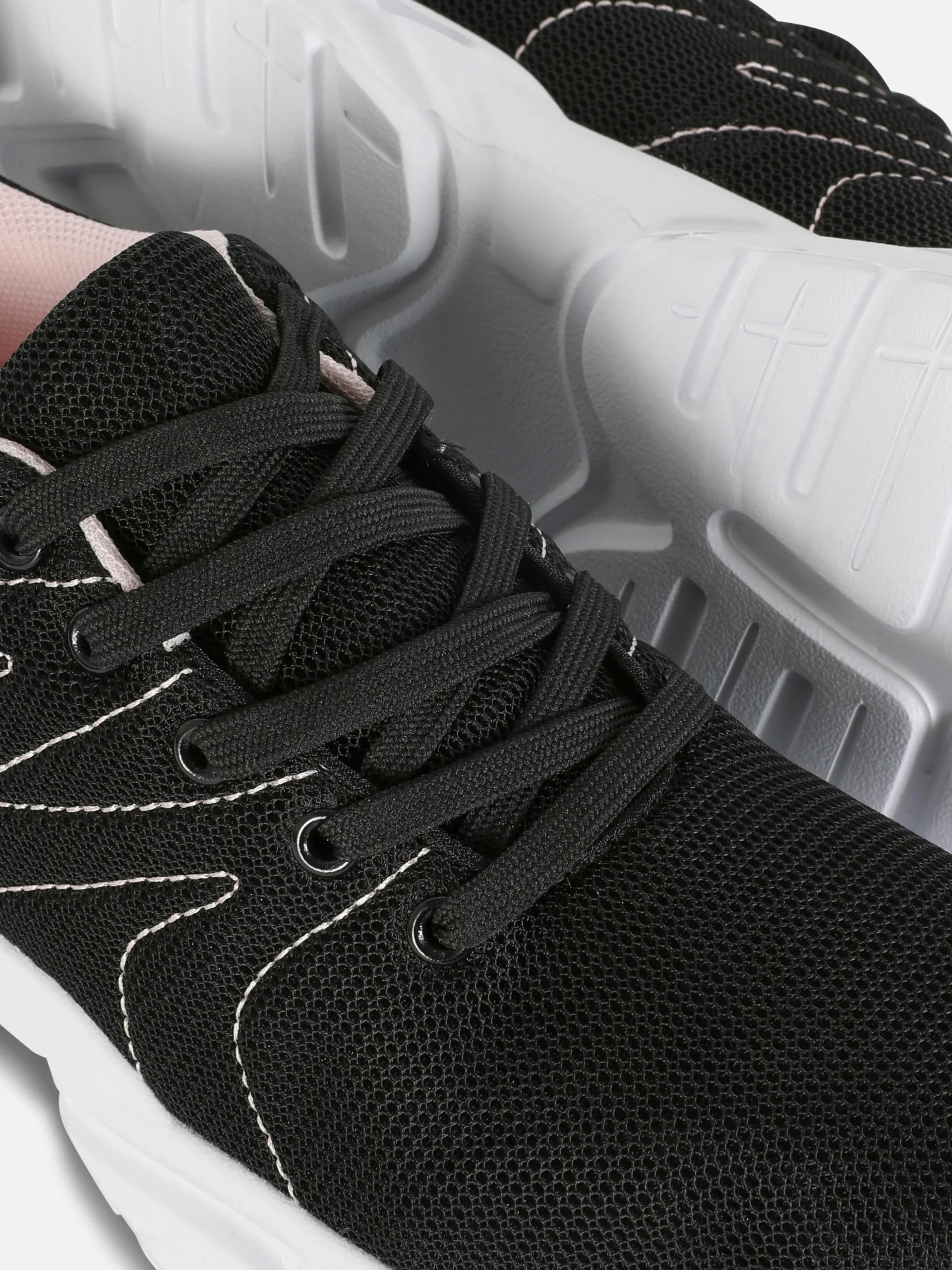 Deportivas De Malla Gruesa