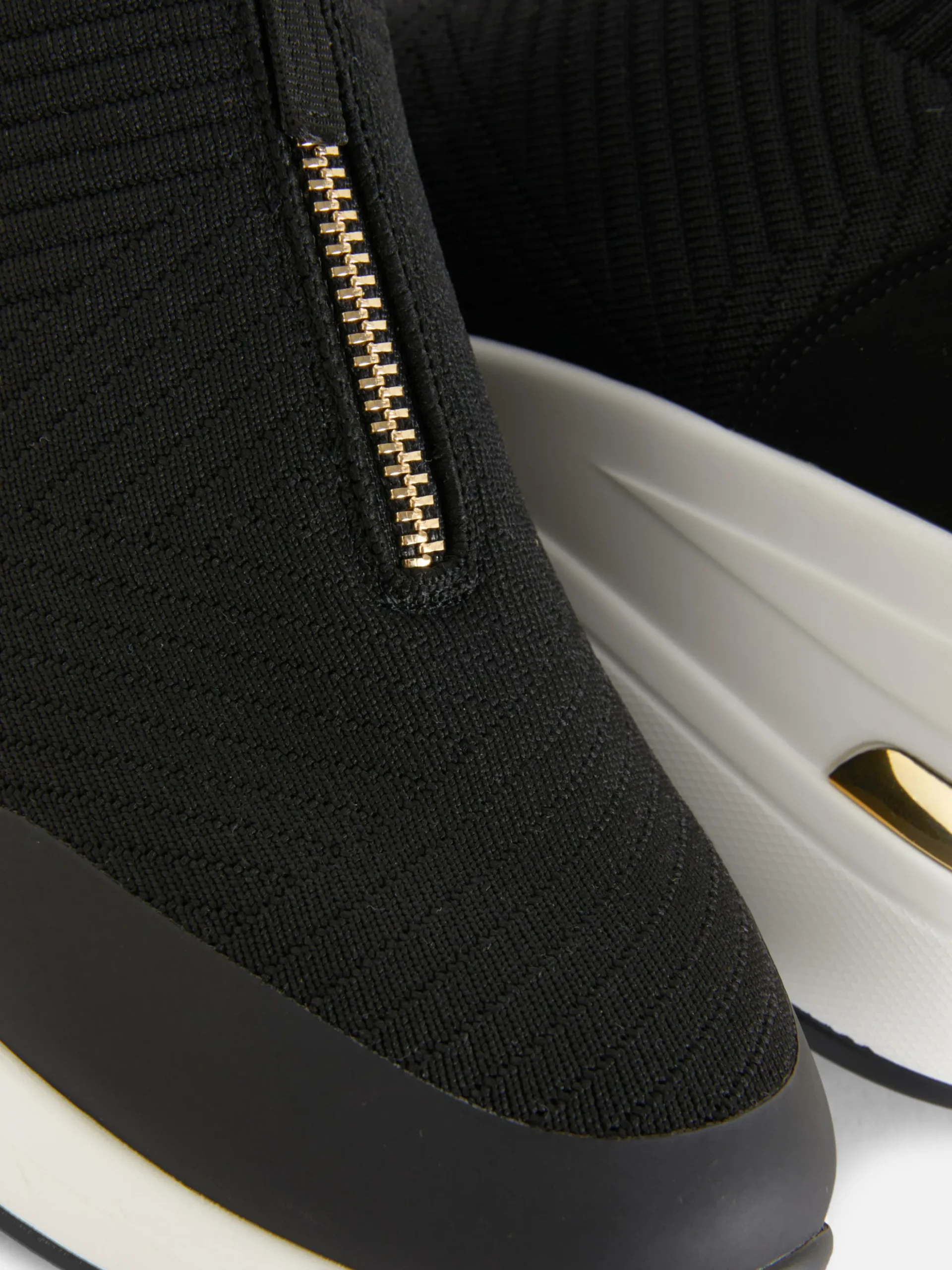 Deportivas De Moda Con Suela De Cuña