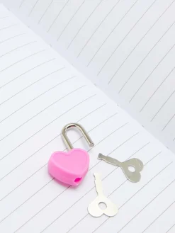 Diario De Peluche Con Diseño De Unicornio