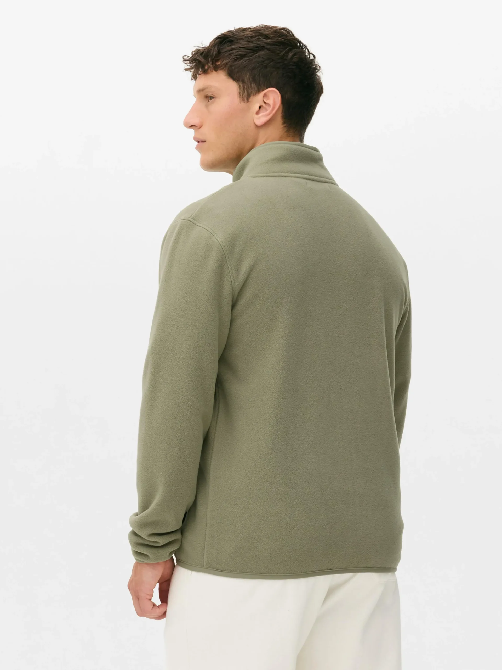 Forro Polar Con Cremallera Y Cuello Chimenea