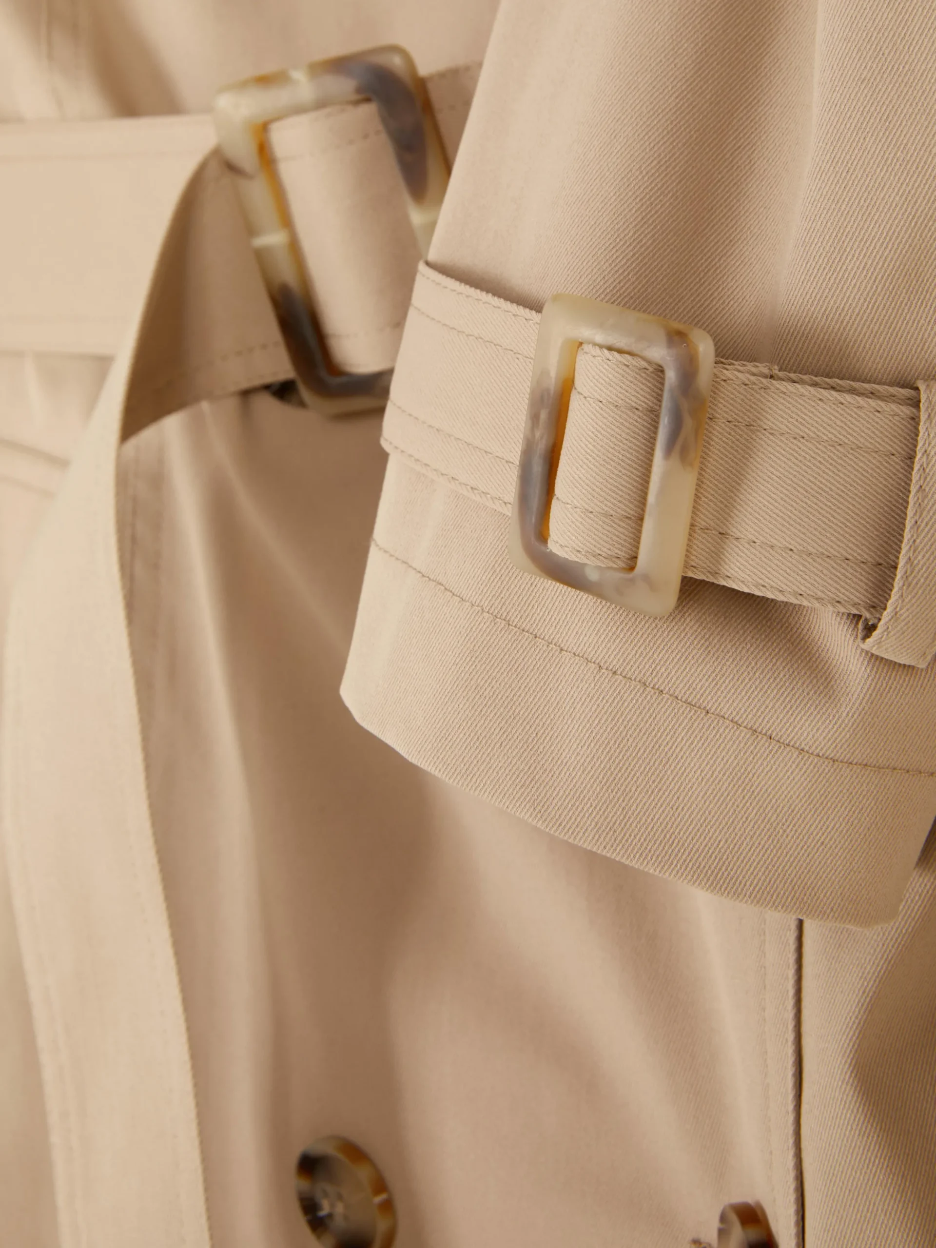 Gabardina Clásica De Doble Botonadura