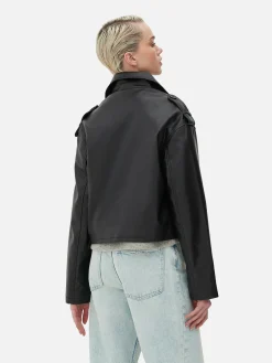 Gabardina De Piel Sintética Corta